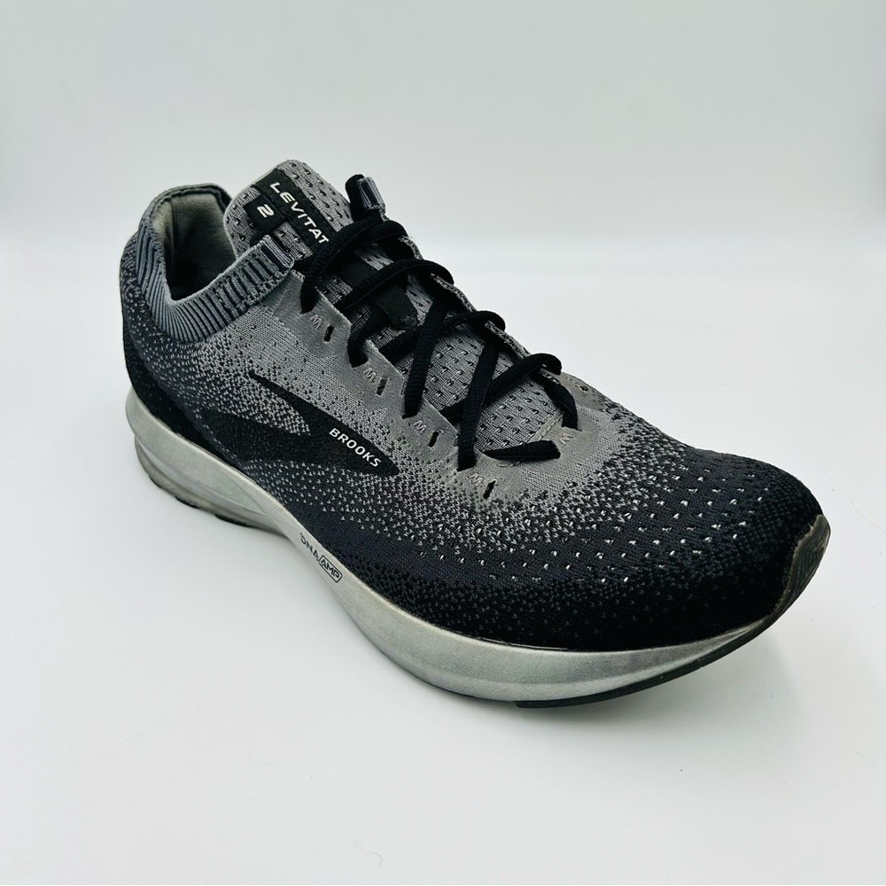 Brooks Levitate Black and Gray Athletic Shoes